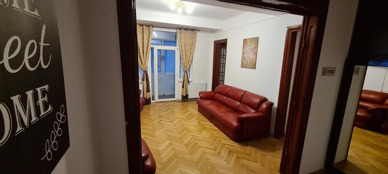 Stayinn Bukares Bagian luar foto